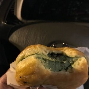 Meet your Posher, Larry